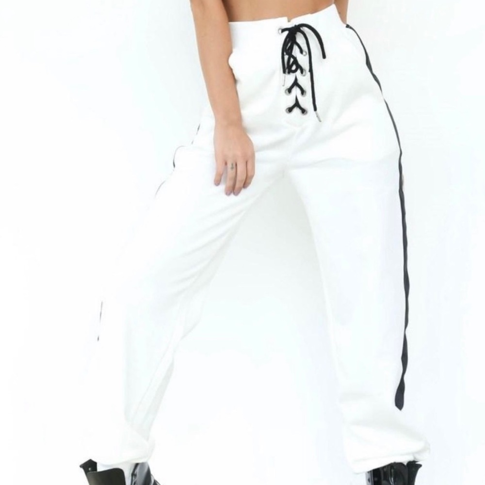 🤍 Tiger mist joggers 🖤